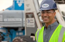 man in ppe on jobsite