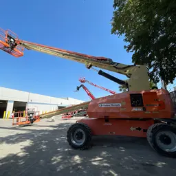 2013 JLG 800S Boom Lift