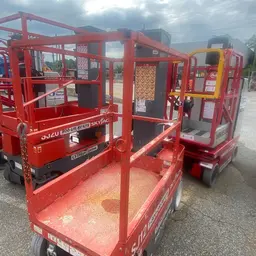 2017 Skyjack SJ12 Self-Propelled One-Person Lift