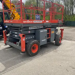 2018 Skyjack SJ8831RT Rough Terrain Scissor Lift
