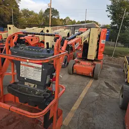 2013 JLG E300AJP Articulating Boom Lift