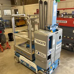 2016 Genie GR-20 Self-Propelled One-Person Lift