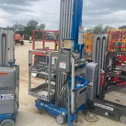 2018 Genie AWP-40SDC Pusharound Lift