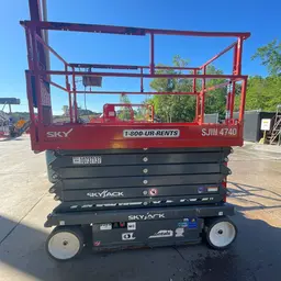 2018 Skyjack SJIII4740 Scissor Lift