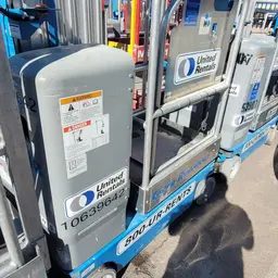 2017 Genie GR-20 Self-Propelled One-Person Lift
