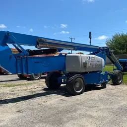 2015 Genie ZX-135 Articulating Boom Lift