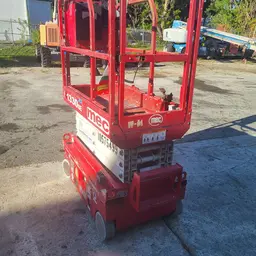 2017 MEC 1330SE Scissor Lift