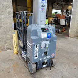 2017 JLG 20MVL Self-Propelled One-Person Lift