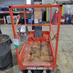 2016 Skyjack SJ12 Self-Propelled One-Person Lift