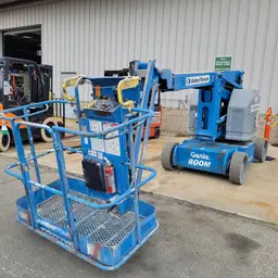 2017 Genie Z-34/22N Articulating Boom Lift