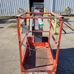2018 Skyjack SJ16 Self-Propelled One-Person Lift