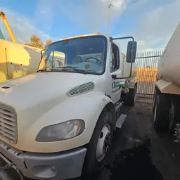 2018 Freightliner M2 106 WATER Water Truck