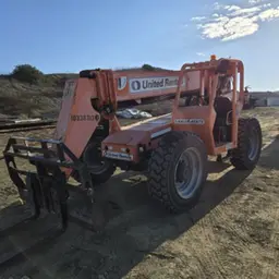 2015 SKYTRAK 6042 Forklift