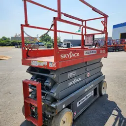 2018 Skyjack SJIII3226 Scissor Lift