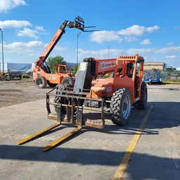 2017 SKYTRAK 8042 Forklift