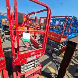 2016 MEC 1330SE Scissor Lift