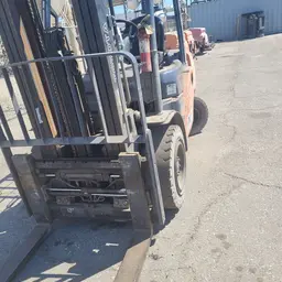 2016 Toyota 8FDU30 Warehouse Forklift