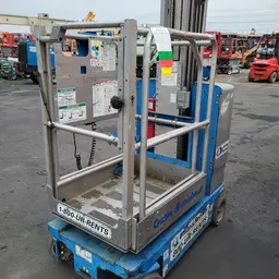 2016 Genie GR-20 Self-Propelled One-Person Lift