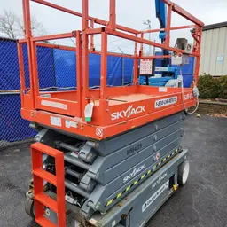 2017 Skyjack SJIII4740 Scissor Lift