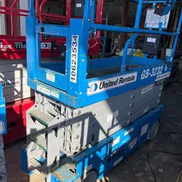 2017 Genie GS-3232 Scissor Lift