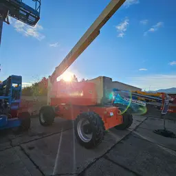 2016 JLG 800AJ Articulating Boom Lift