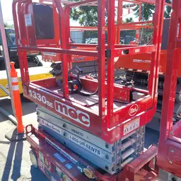 2018 MEC 1330SE Scissor Lift