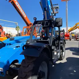 2015 Genie GTH-844 Forklift