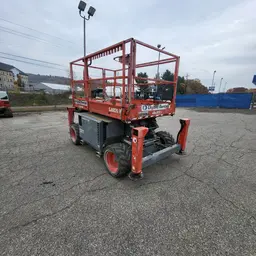 2018 Skyjack SJ6826RT Rough Terrain Scissor Lift