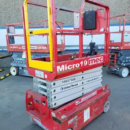 2019 MEC MICRO 19 Scissor Lift