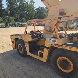 2015 Broderson IC-80-3J