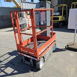 2016 Skyjack SJ16 Self-Propelled One-Person Lift