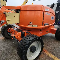 2016 JLG 600AJ Articulating Boom Lift