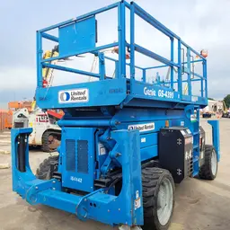 2015 Genie GS-4390 RT Rough Terrain Scissor Lift