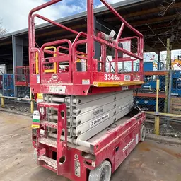 2017 MEC 3346SE Scissor Lift