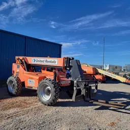 2017 SKYTRAK 8042 Forklift