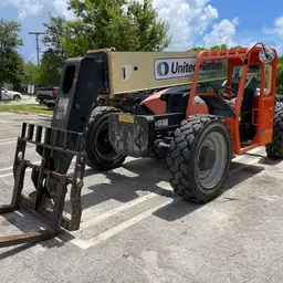 2016 JLG 943 Forklift