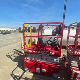 2022 MEC MICRO 19 Scissor Lift