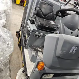 2022 KARCHER B 300 RI LPG Scrubber