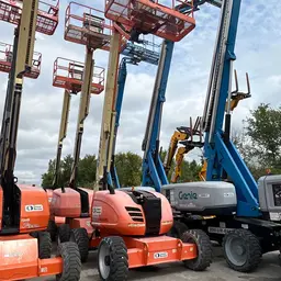 2015 JLG 600AJ Articulating Boom Lift