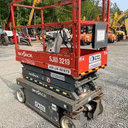 2017 Skyjack SJIII3219 Scissor Lift