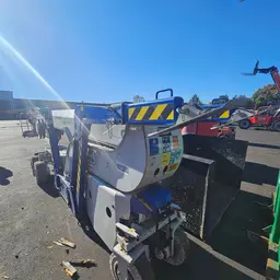 2015 REACHMASTR FALCON FS138 D