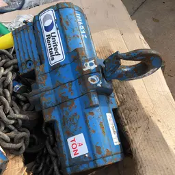 2011 JD NEUHAUS PROFI 3T/6T Hoist