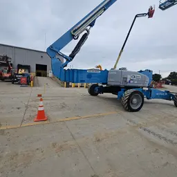 2017 Genie ZX-135 Articulating Boom Lift