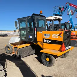 2022 LEE BOY RB50 Sweeper