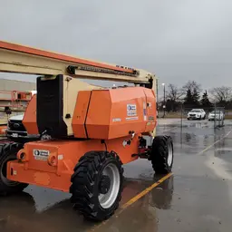 2015 JLG 800AJ Articulating Boom Lift