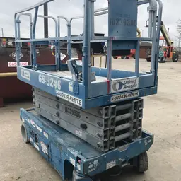 2015 Genie GS-3246 Scissor Lift
