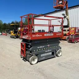 2016 Skyjack SJIII4632 Scissor Lift