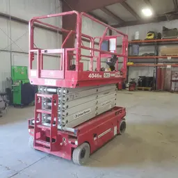 2017 MEC 4046SE Scissor Lift