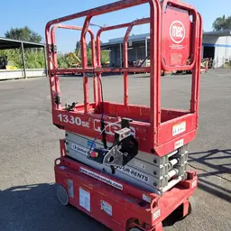 2017 MEC 1330SE Scissor Lift