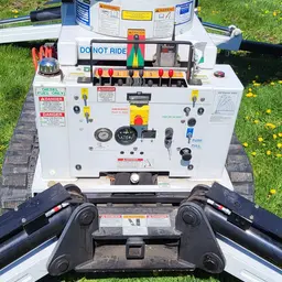 2022 S.D.P. Manufacturing EZ55MLP Digger Derrick